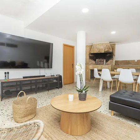 La Barca By Interhome リョレート・デ・マル